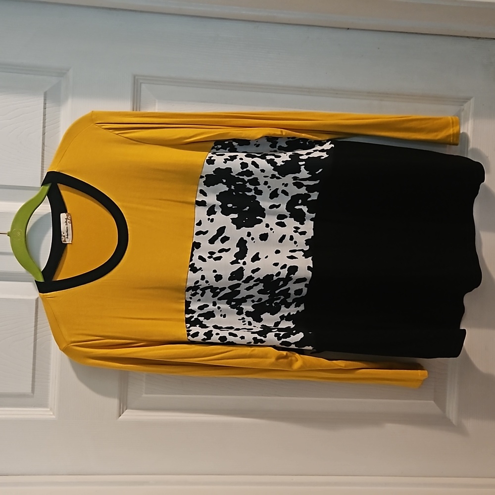 Southern Stitch golden and black long sleeve top